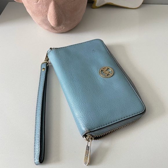 MK Blue Wristlet - Picture 5 of 5